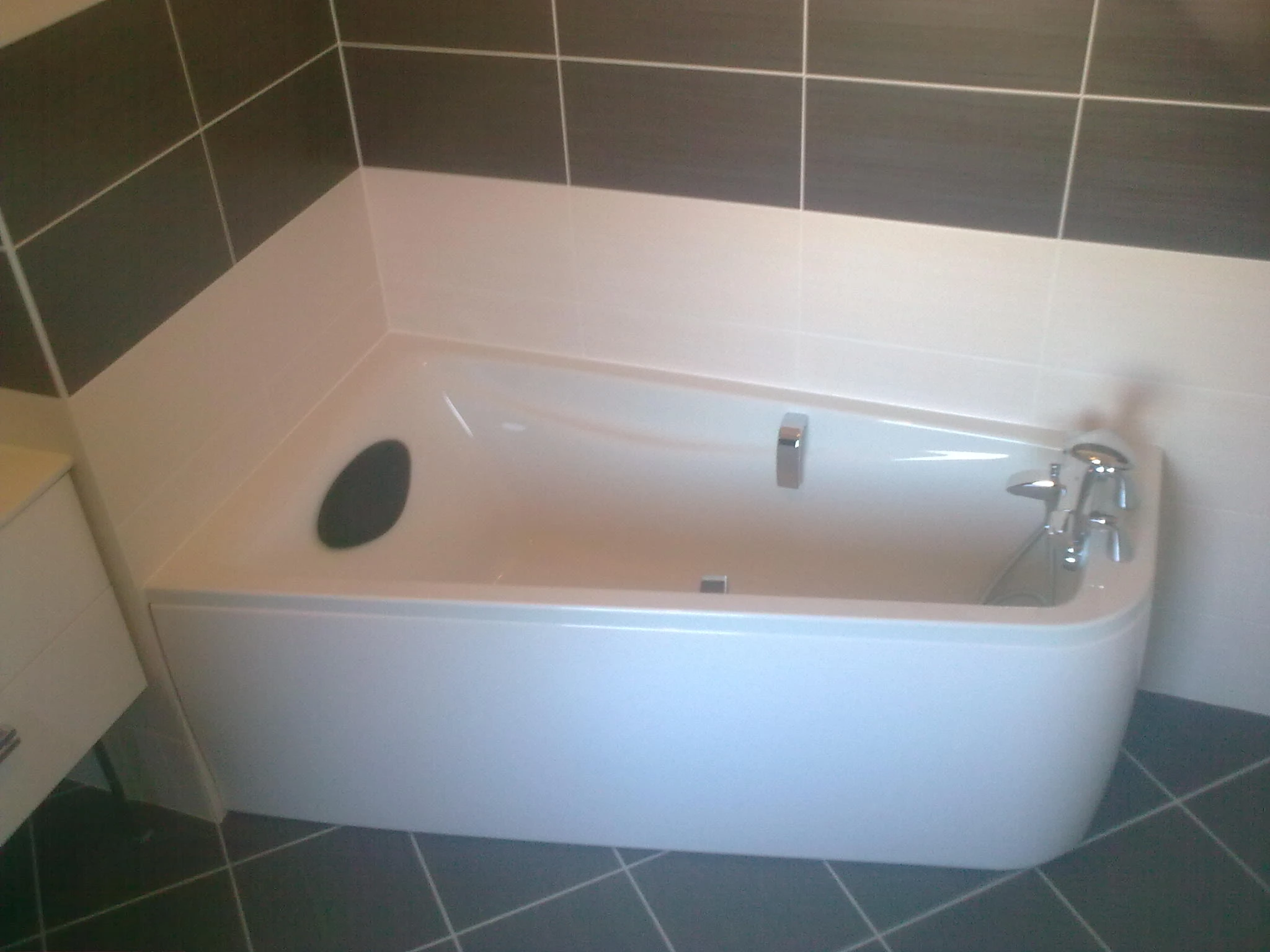 Baignoire asymétrique rectangulaire